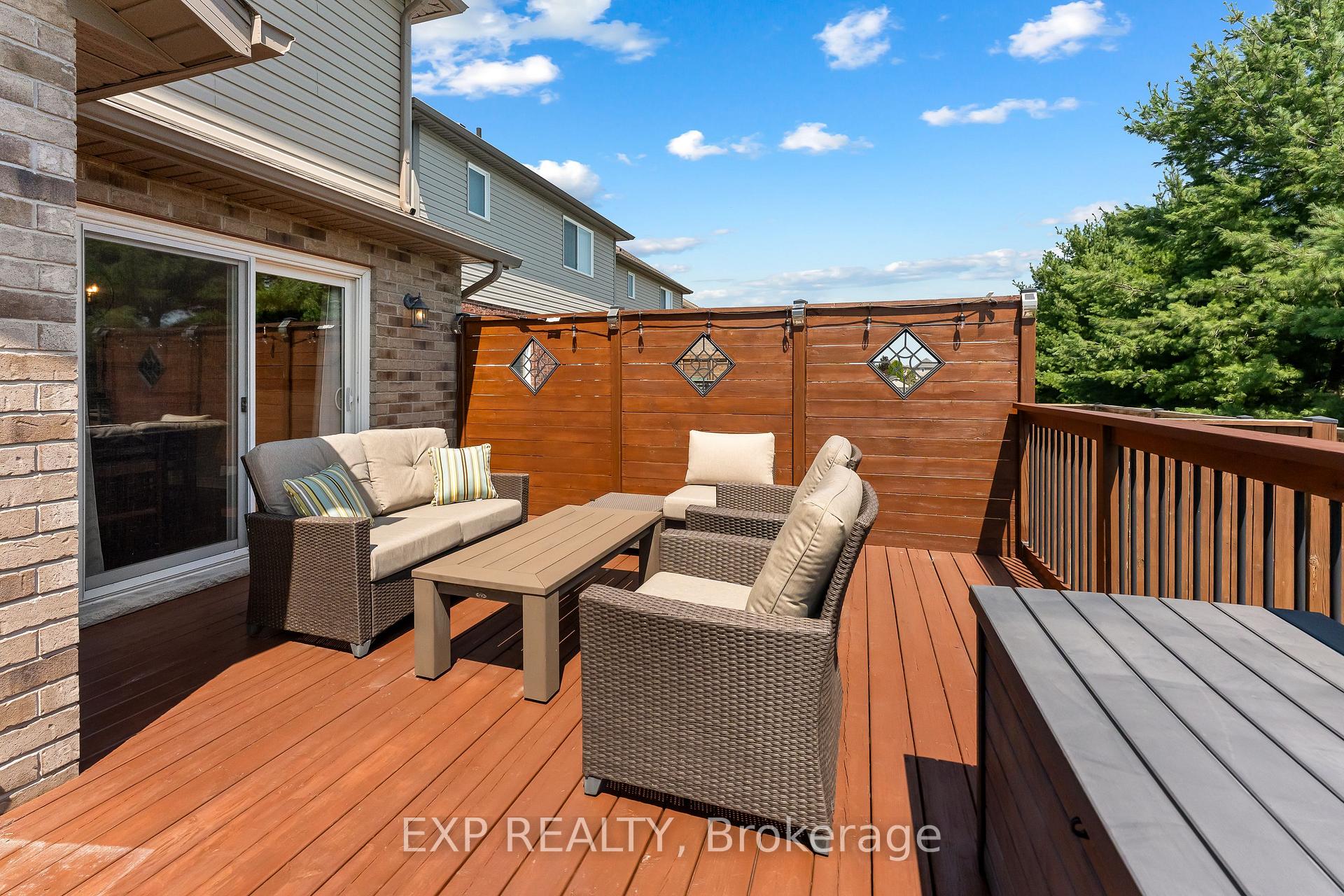 Photo 41 of 6648 Mary Drive, Niagara Falls, Forestview — HOMEH