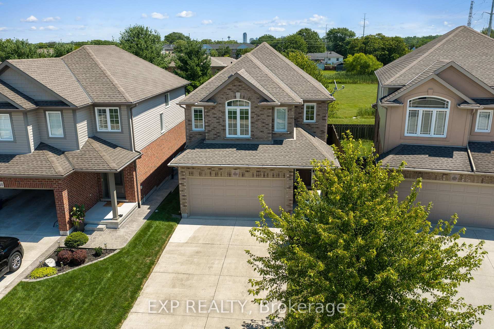 Photo 45 of 6648 Mary Drive, Niagara Falls, Forestview — HOMEH