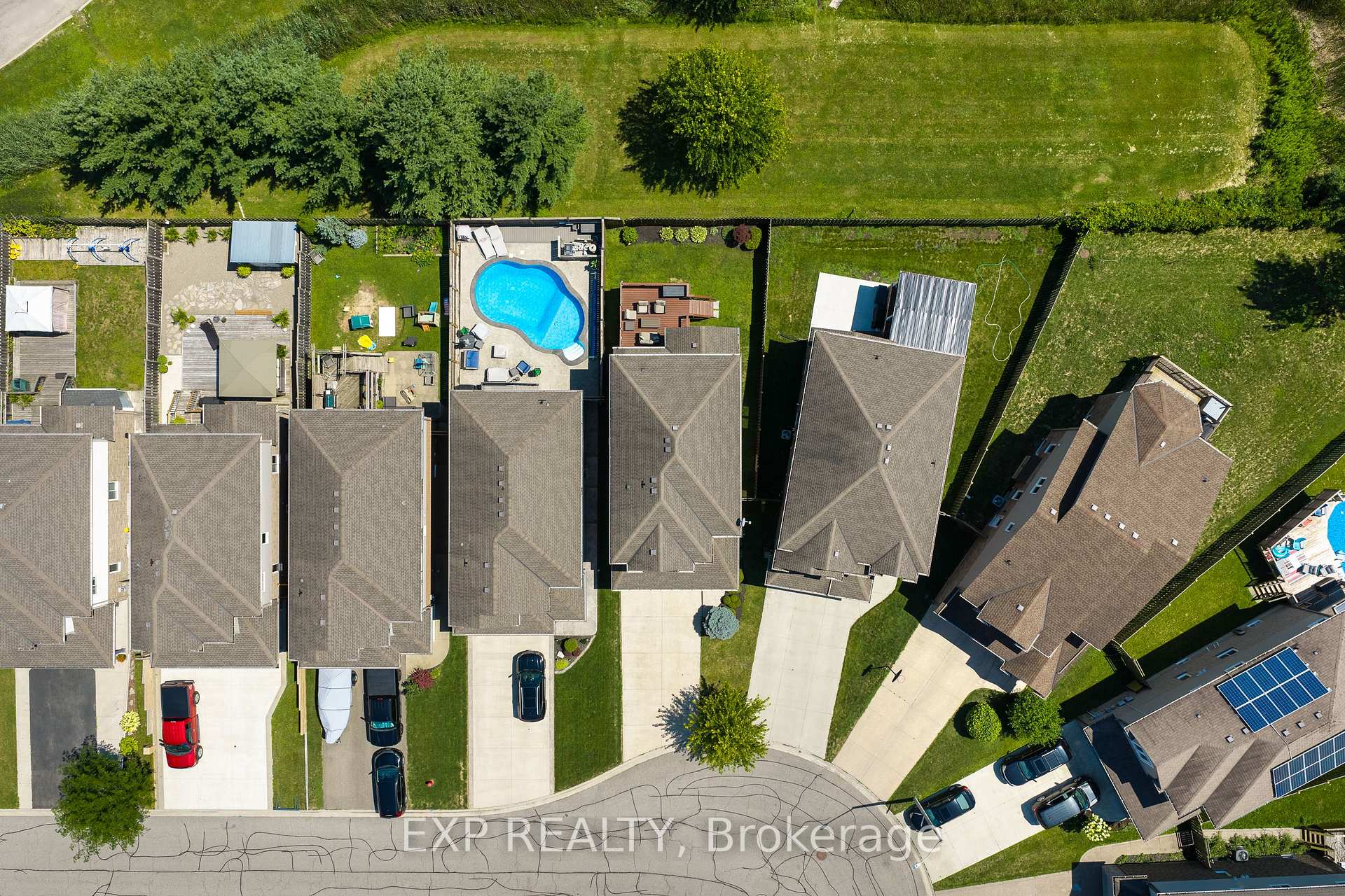 Photo 47 of 6648 Mary Drive, Niagara Falls, Forestview — HOMEH