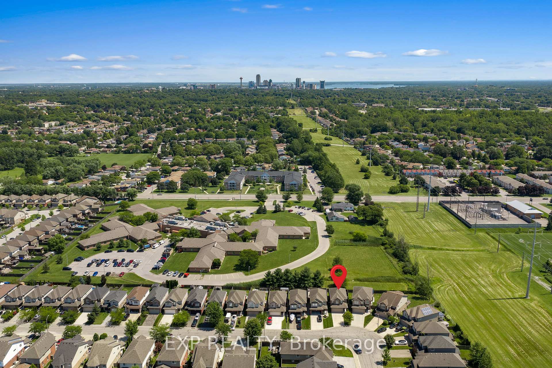 Photo 48 of 6648 Mary Drive, Niagara Falls, Forestview — HOMEH