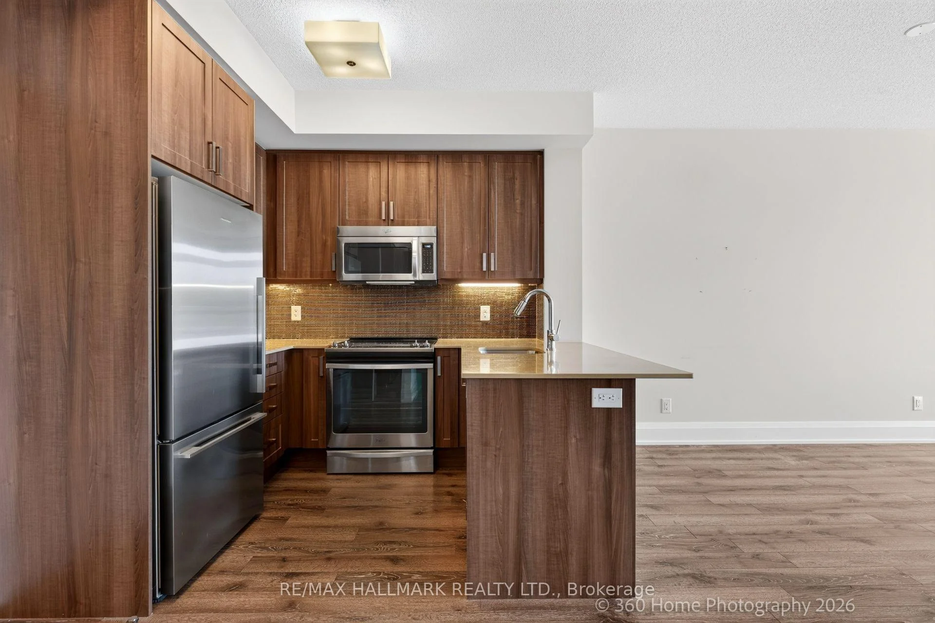 Photo 14 of Unit 711, 2 Old Mill Drive, Toronto, High Park-Swansea — HOMEH