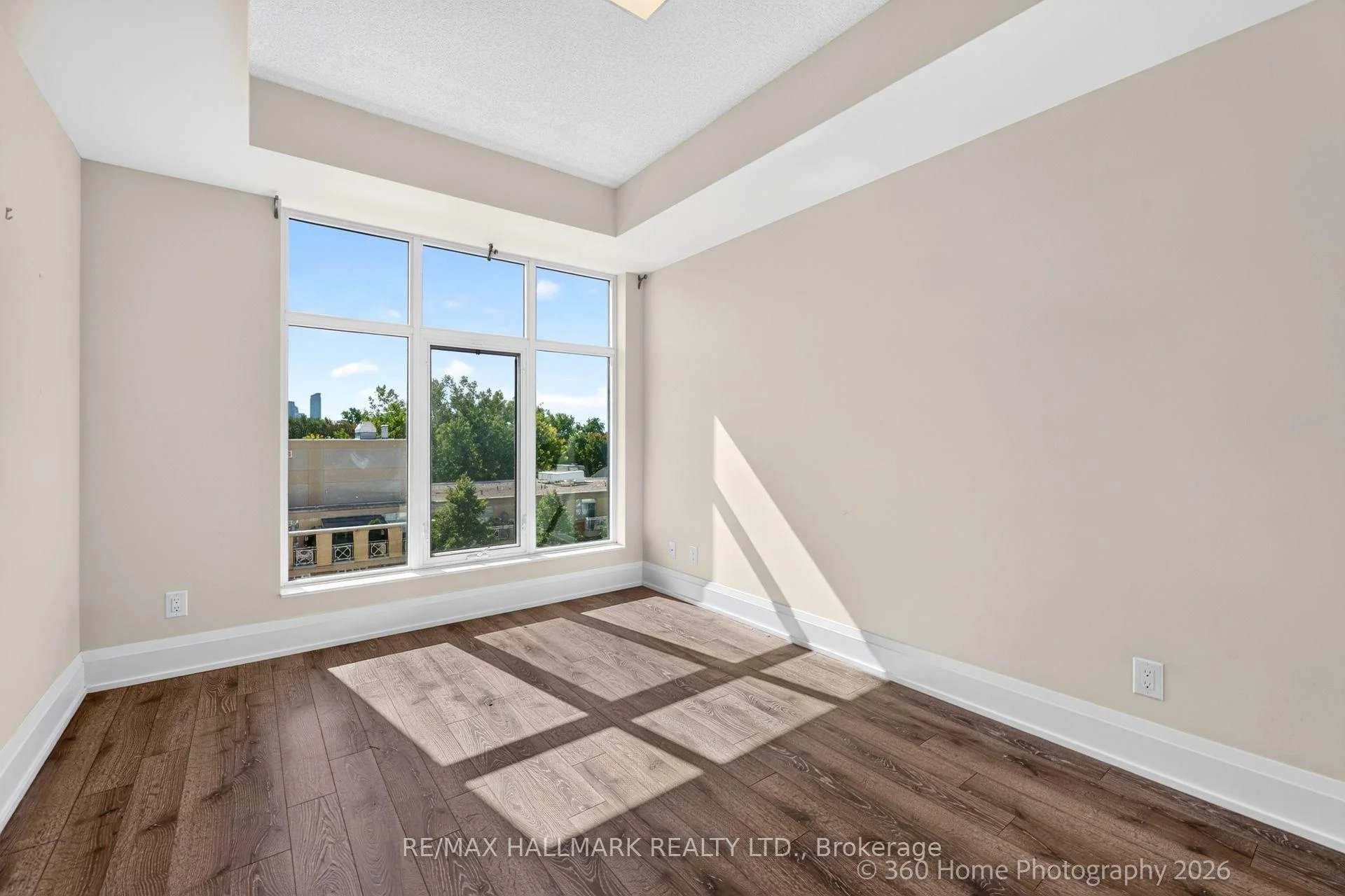 Photo 24 of Unit 711, 2 Old Mill Drive, Toronto, High Park-Swansea — HOMEH