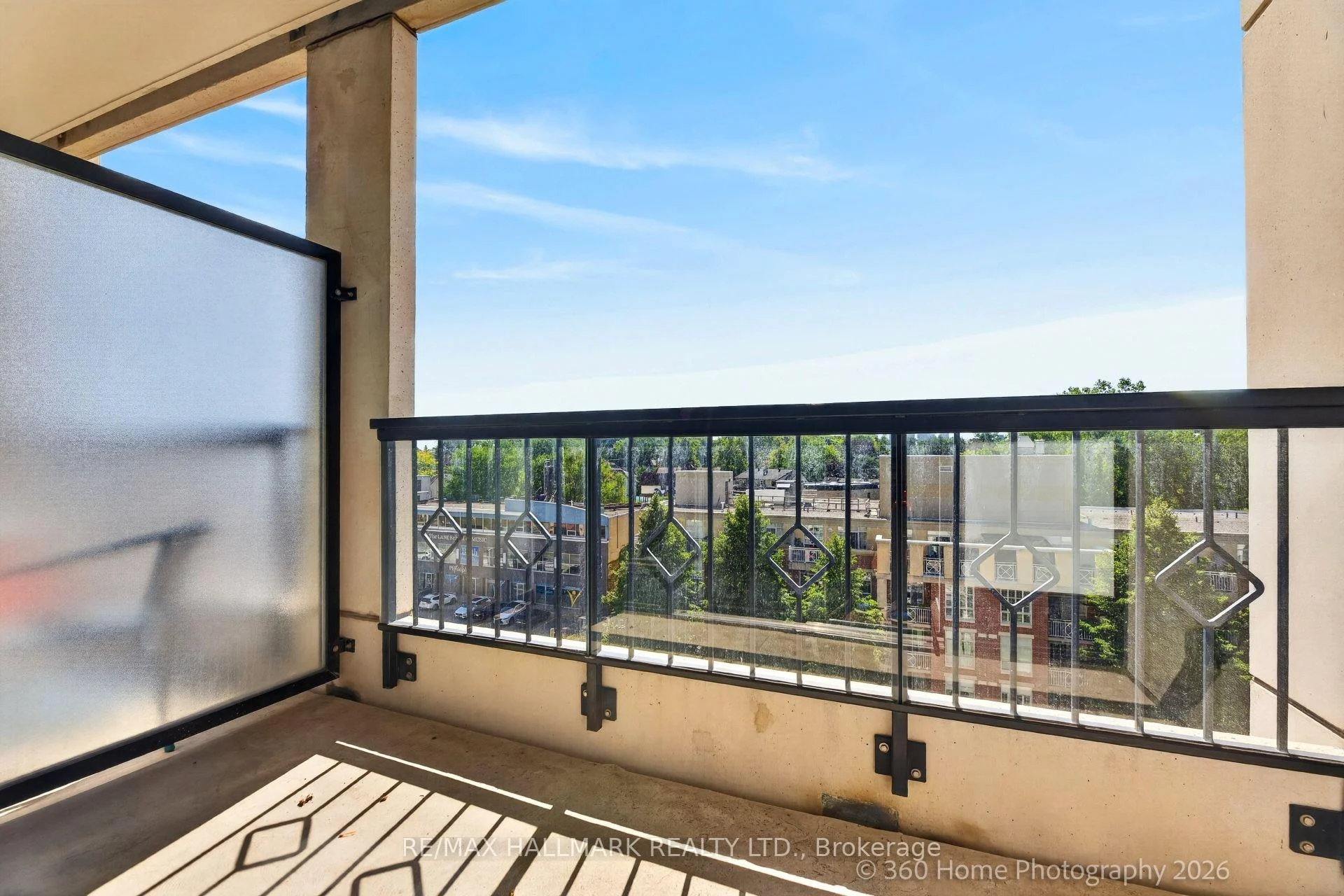 Photo 29 of Unit 711, 2 Old Mill Drive, Toronto, High Park-Swansea — HOMEH