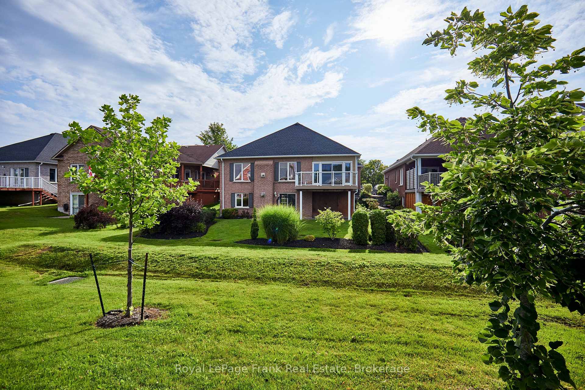 Photo 17 of 57 Waterbury Crescent, Scugog, Port Perry — HOMEH