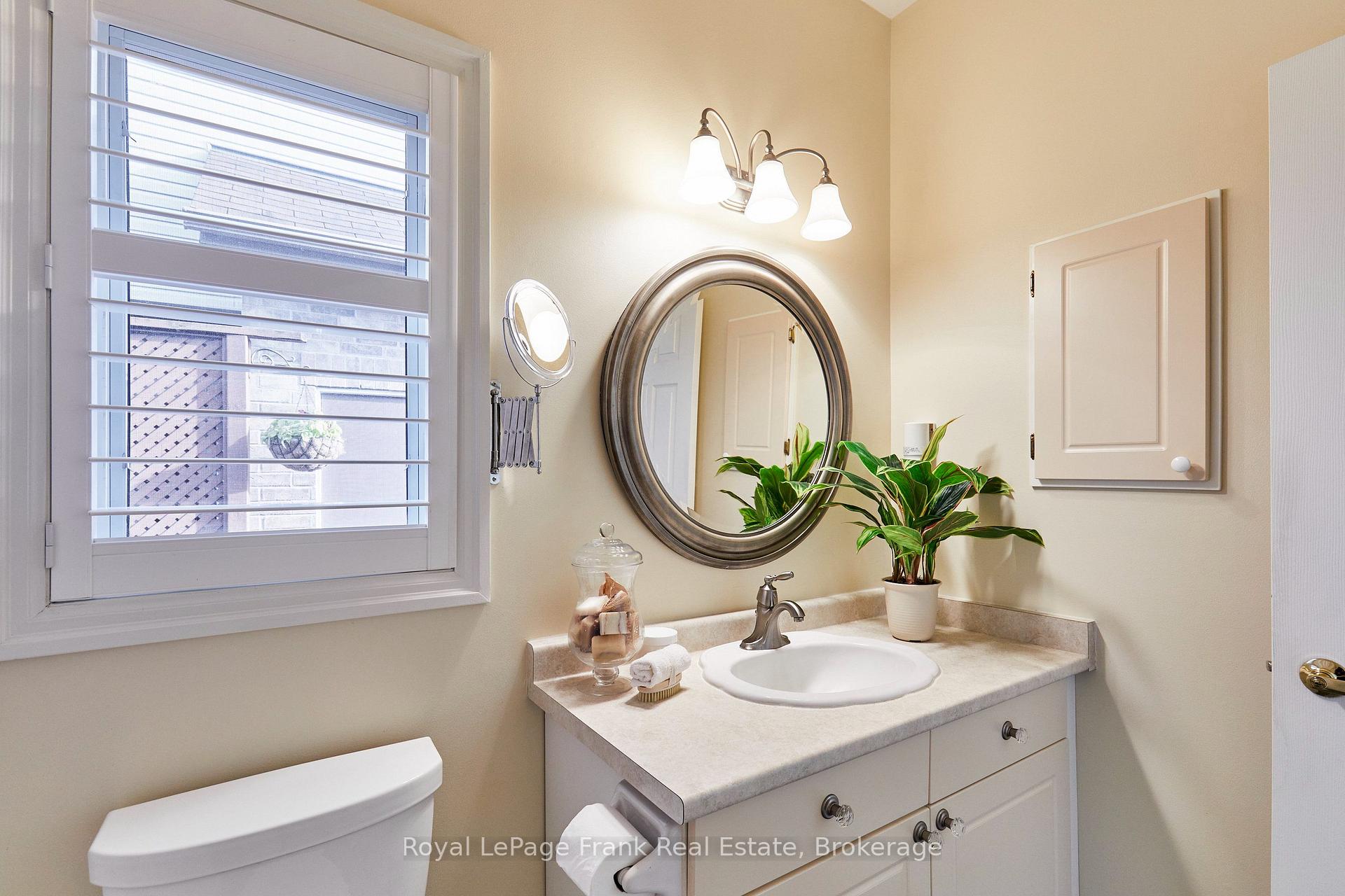 Photo 39 of 57 Waterbury Crescent, Scugog, Port Perry — HOMEH