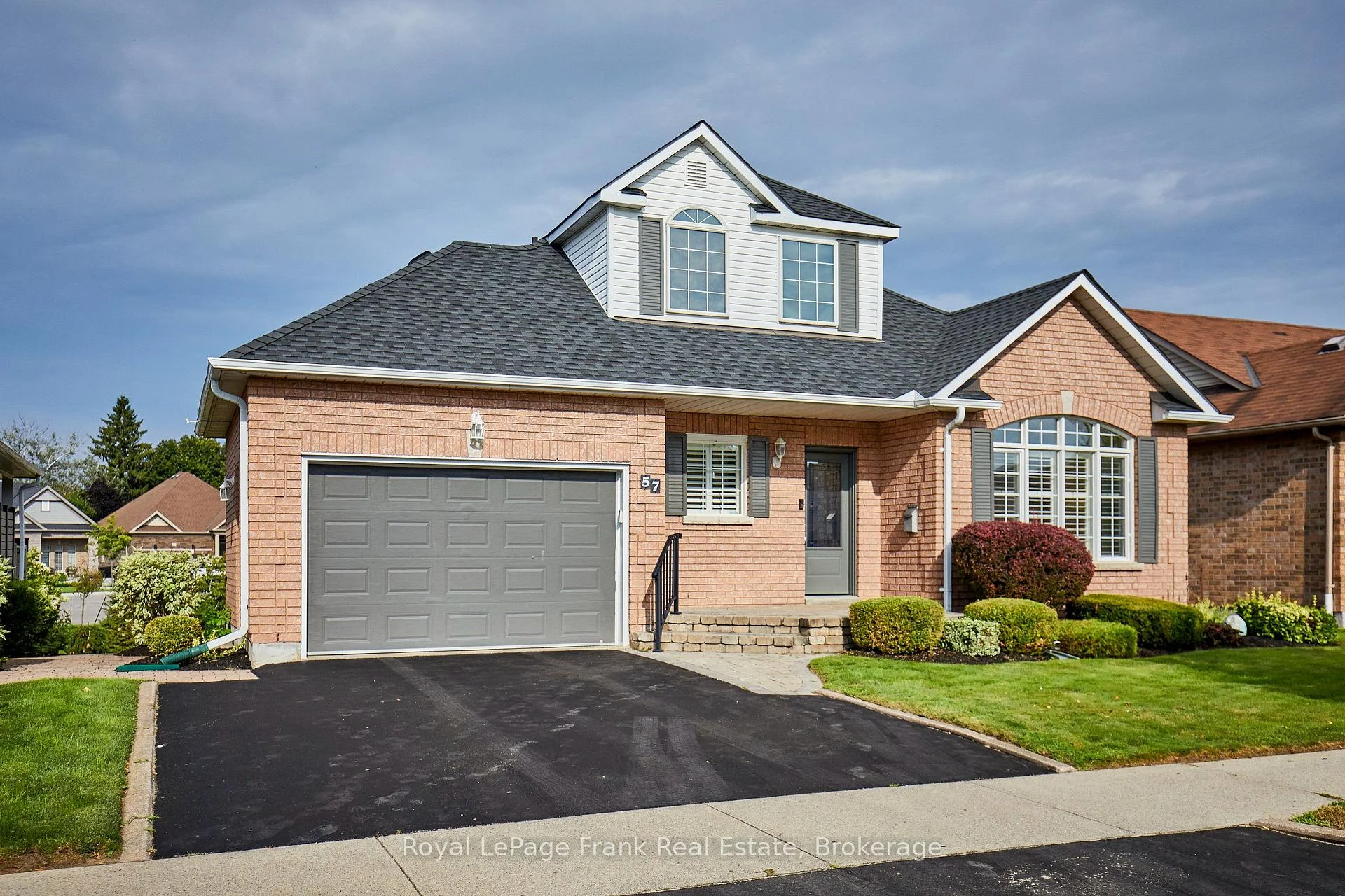 Photo 11 of 57 Waterbury Crescent, Scugog, Port Perry — HOMEH