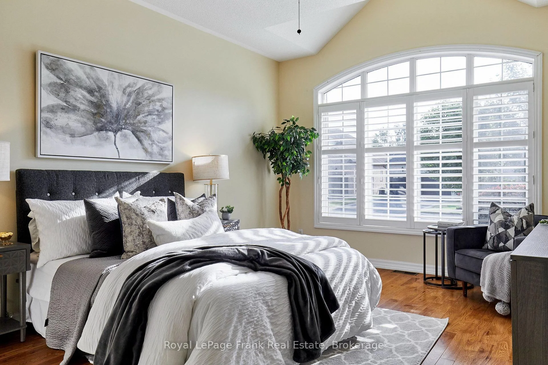 Photo 40 of 57 Waterbury Crescent, Scugog, Port Perry — HOMEH