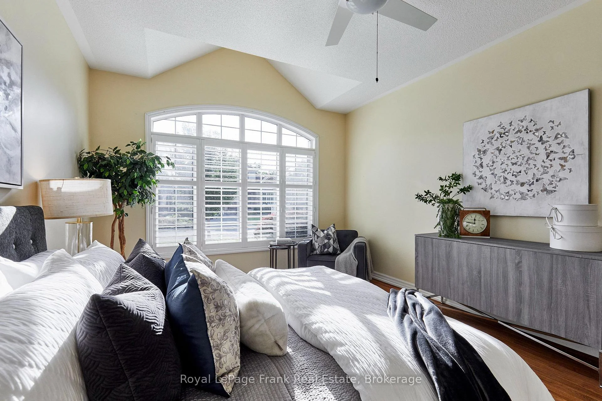 Photo 51 of 57 Waterbury Crescent, Scugog, Port Perry — HOMEH