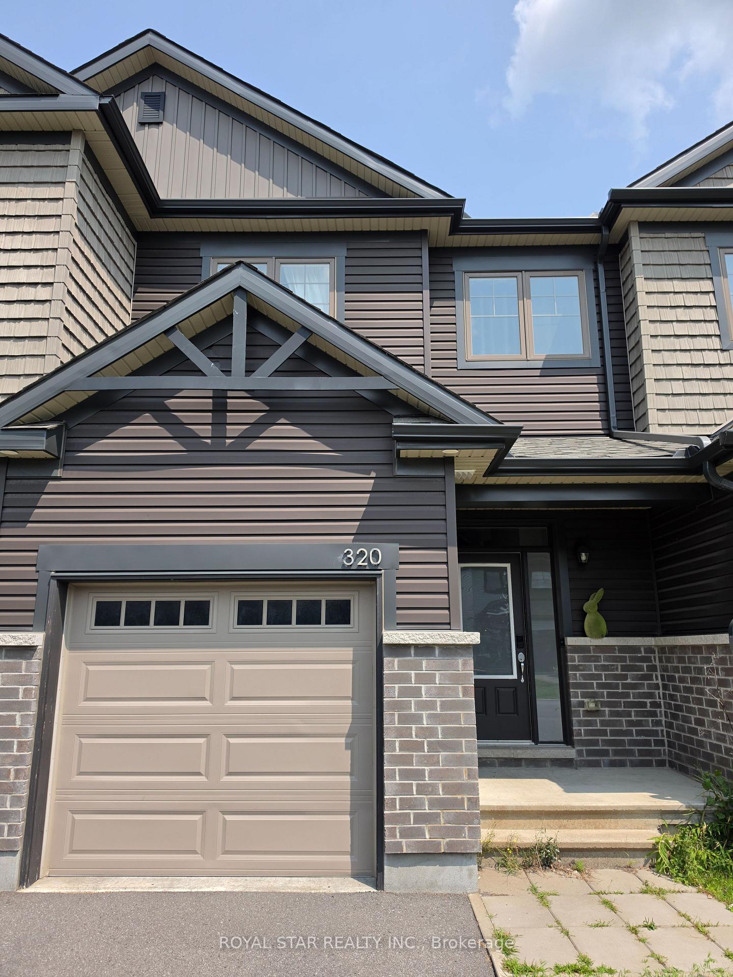 Photo 2 of 320 Grackle Street, Ottawa, Blossom Park/Kemp Park/Findlay Creek — HOMEH