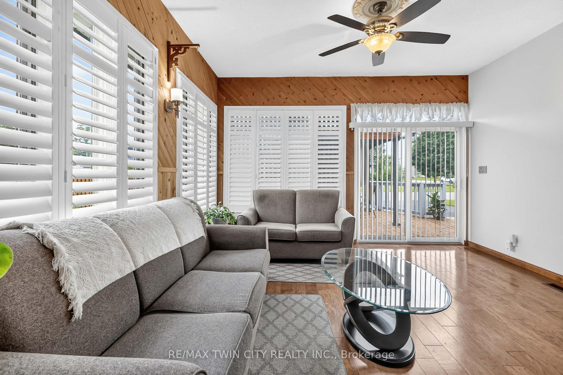 Photo 21 of 46 Fairview Drive, Brantford, Fairview/Greenbrier — HOMEH