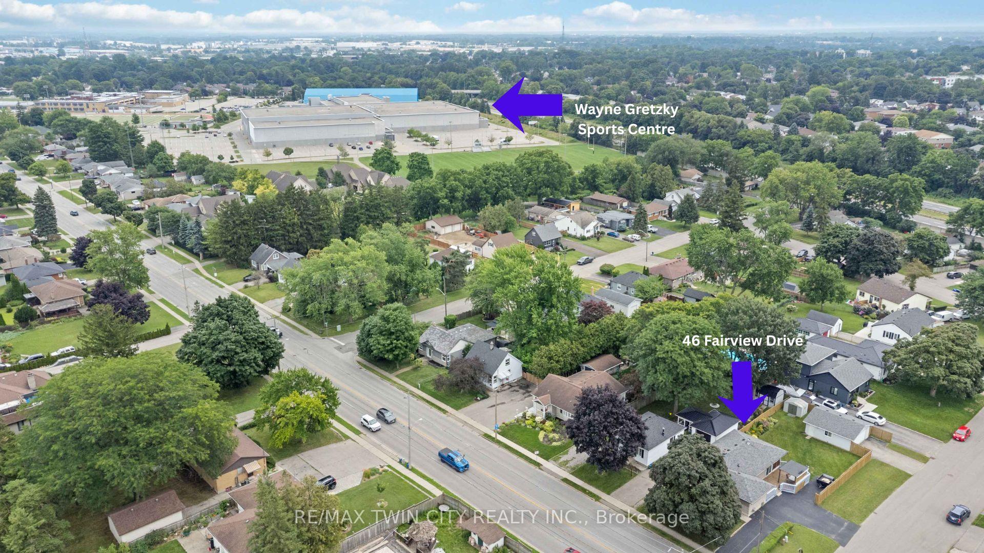 Photo 38 of 46 Fairview Drive, Brantford, Fairview/Greenbrier — HOMEH