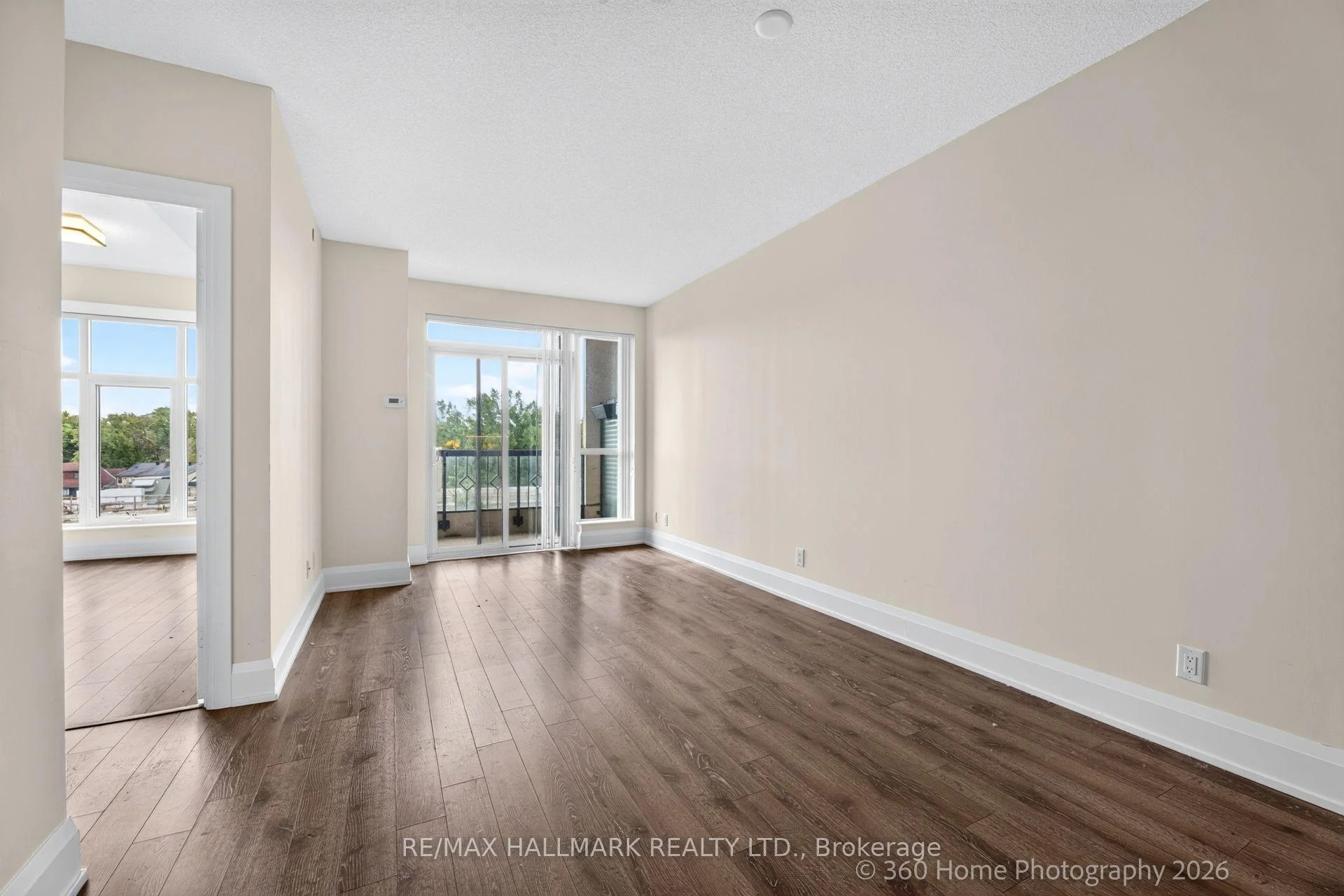 Photo 21 of Unit 712, 2 Old Mill Drive, Toronto, High Park-Swansea — HOMEH