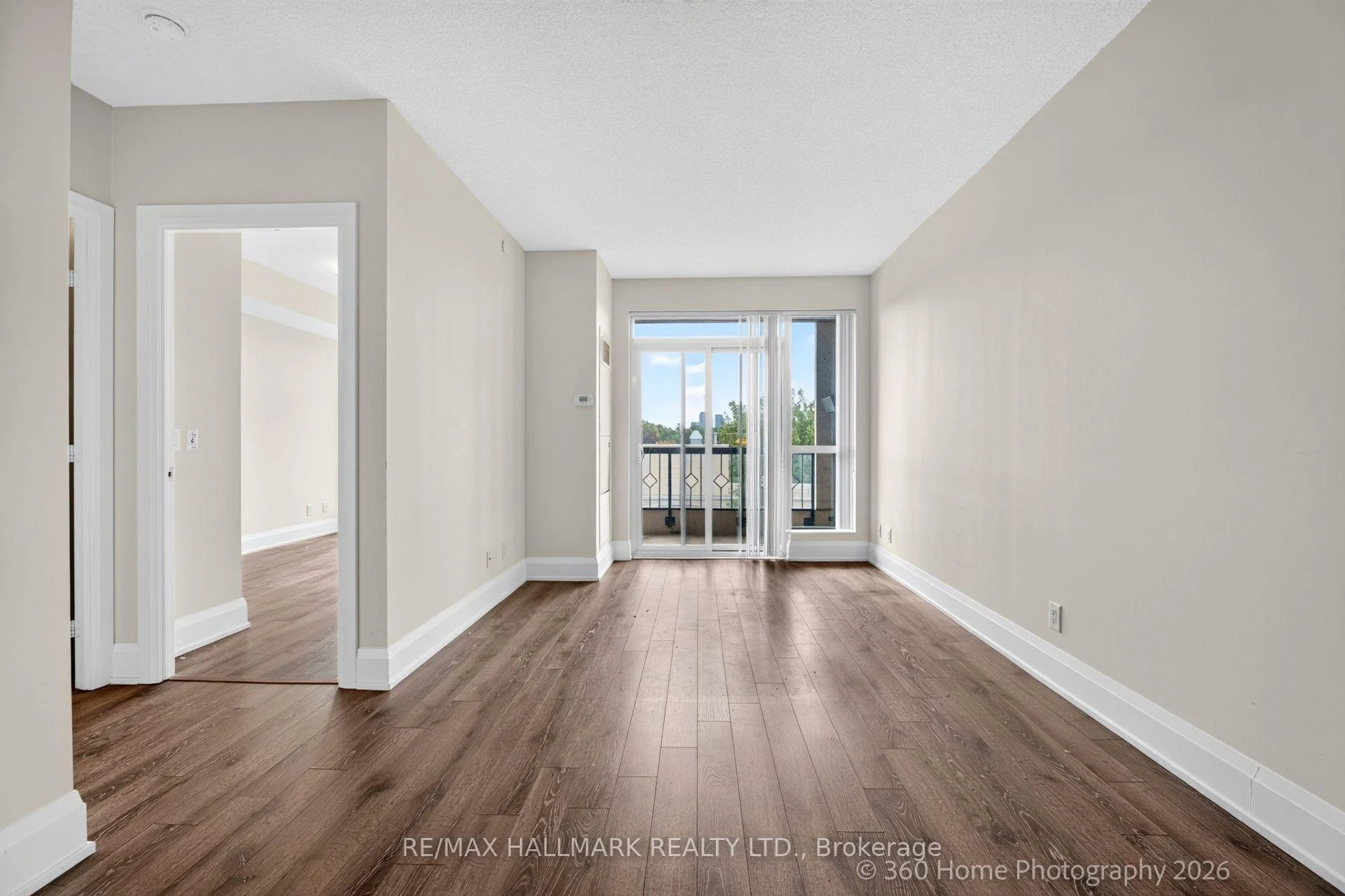 Photo 22 of Unit 712, 2 Old Mill Drive, Toronto, High Park-Swansea — HOMEH
