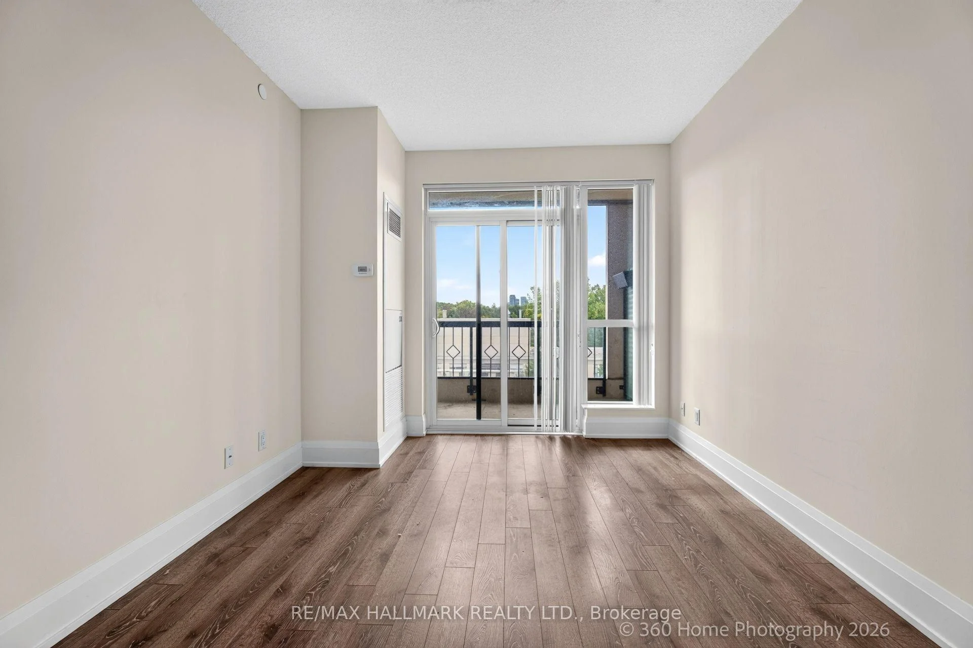 Photo 28 of Unit 712, 2 Old Mill Drive, Toronto, High Park-Swansea — HOMEH