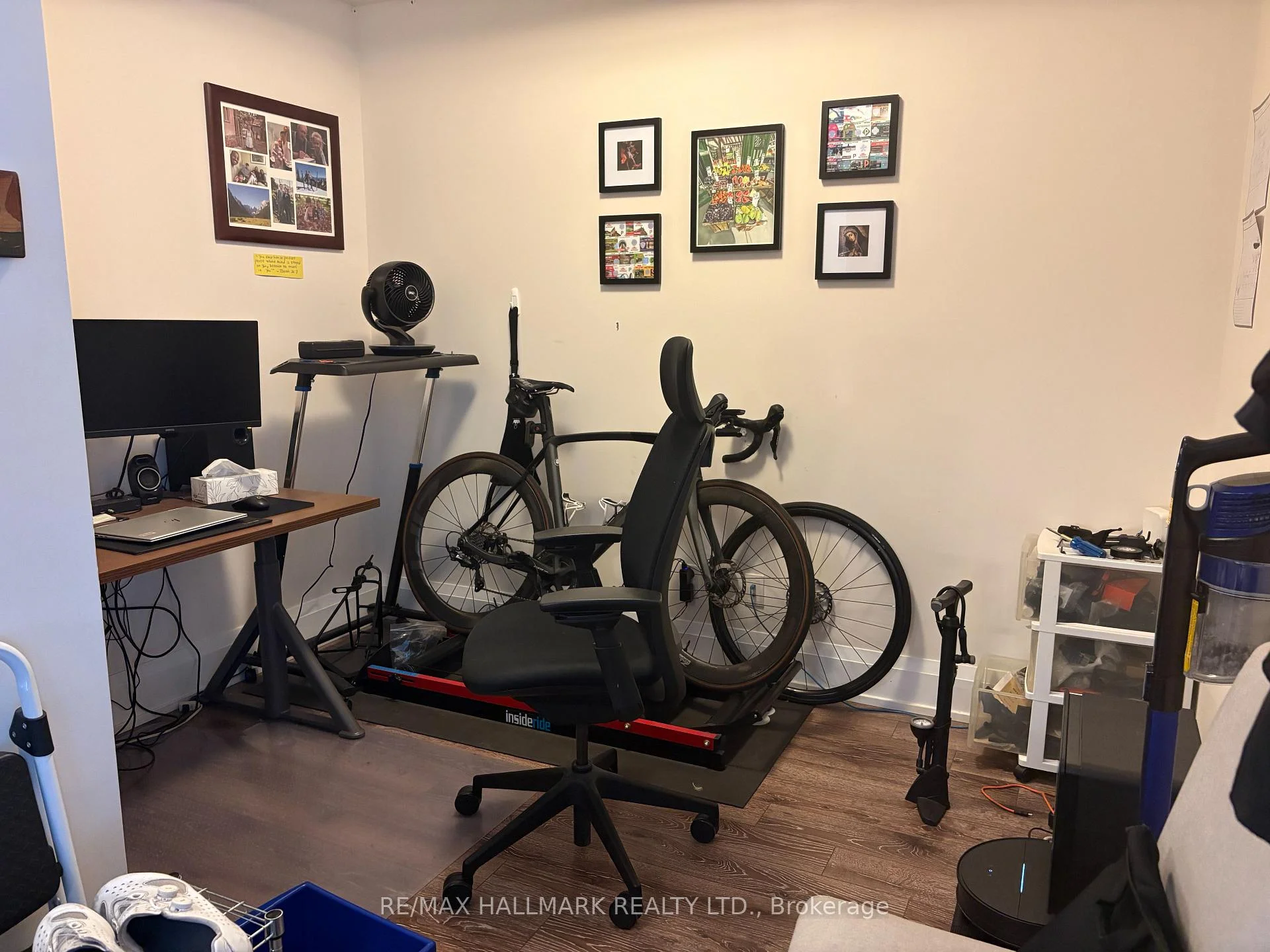 Photo 12 of Unit 712, 2 Old Mill Drive, Toronto, High Park-Swansea — HOMEH