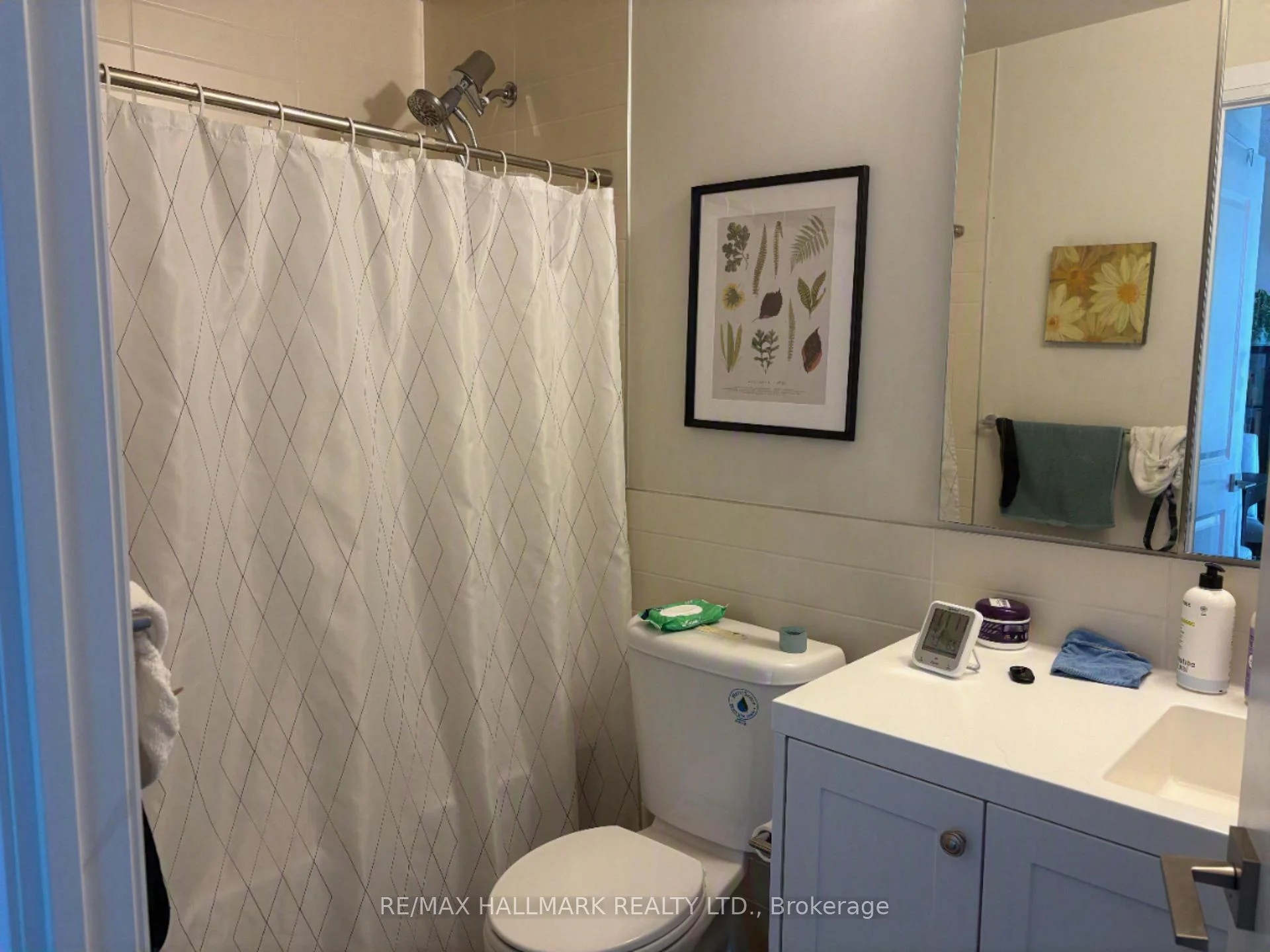 Photo 13 of Unit 712, 2 Old Mill Drive, Toronto, High Park-Swansea — HOMEH
