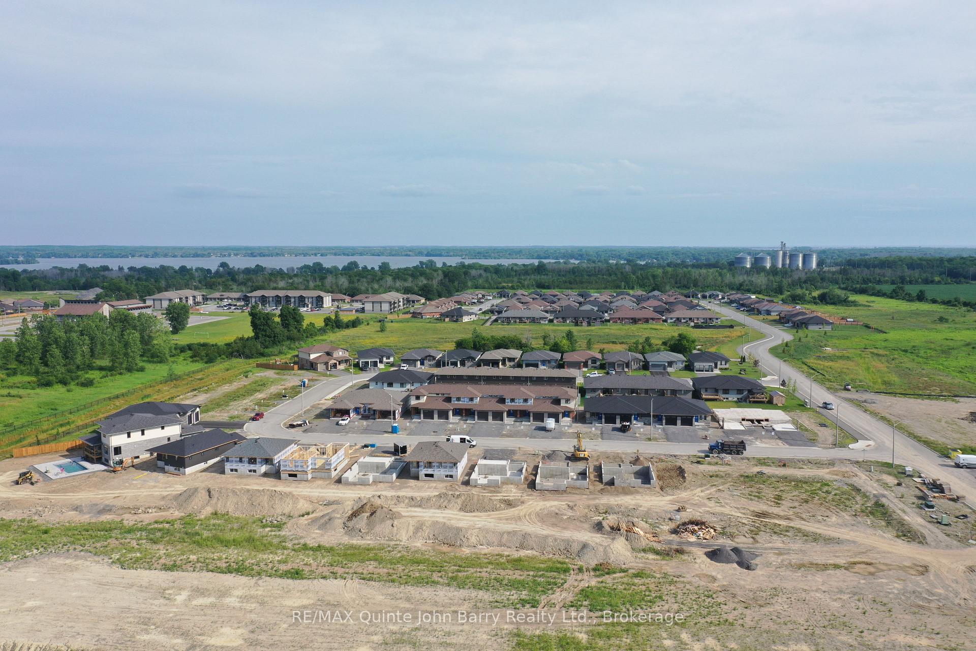 Photo of 61 Parkland Circle