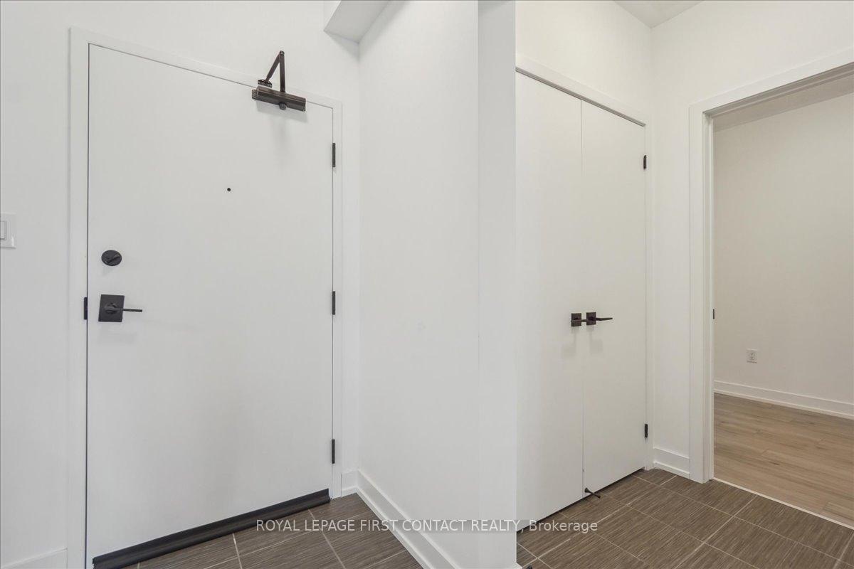 Photo 11 of Unit 213, 4 Spice Way, Barrie, Innis-Shore — HOMEH
