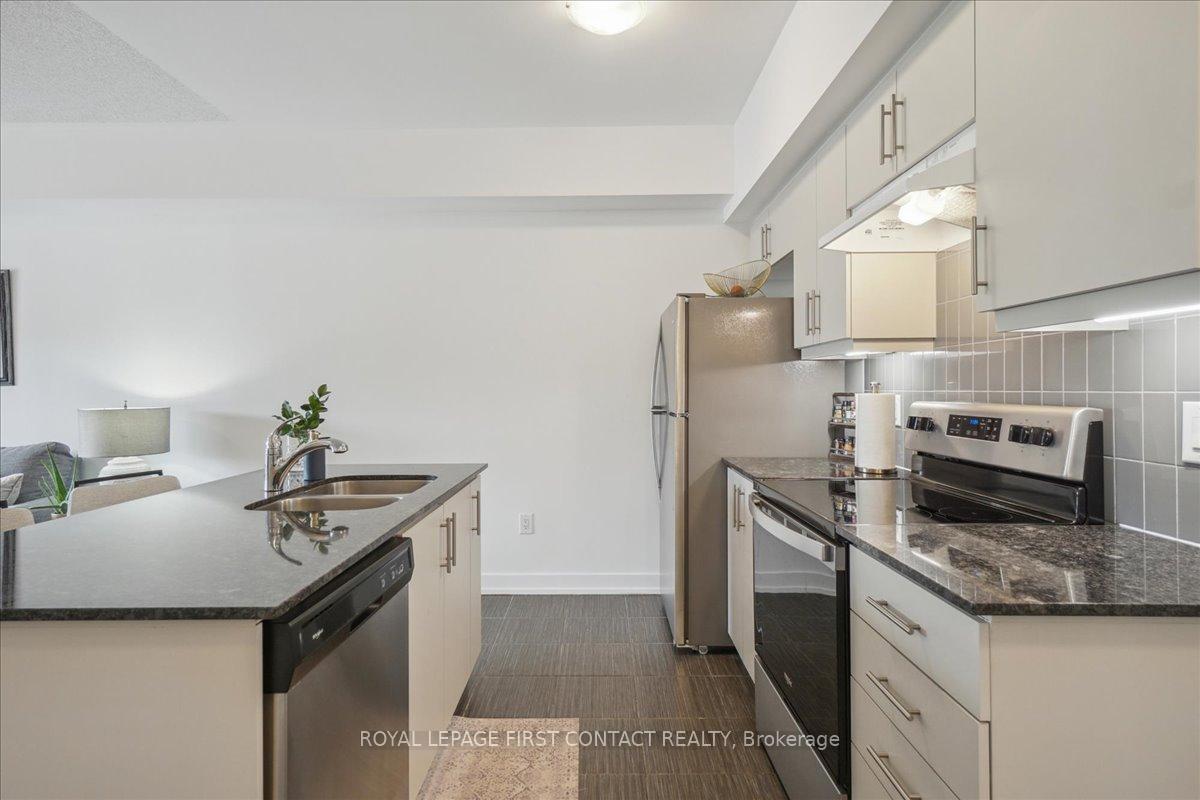 Photo 12 of Unit 213, 4 Spice Way, Barrie, Innis-Shore — HOMEH