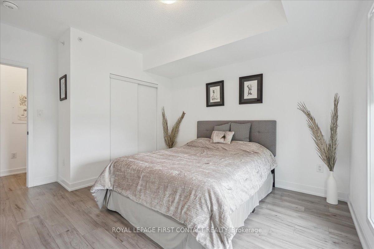 Photo 28 of Unit 213, 4 Spice Way, Barrie, Innis-Shore — HOMEH