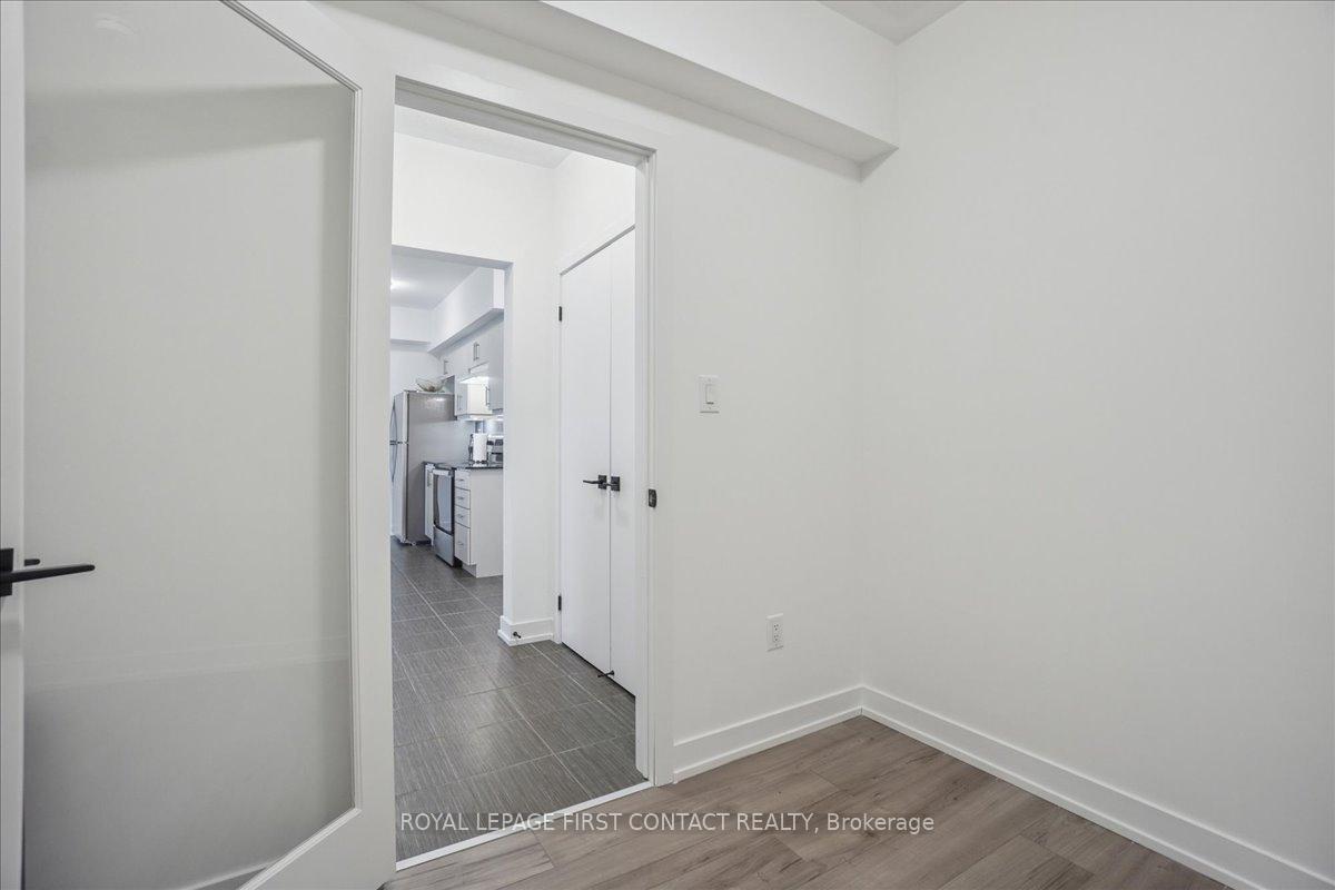 Photo 29 of Unit 213, 4 Spice Way, Barrie, Innis-Shore — HOMEH