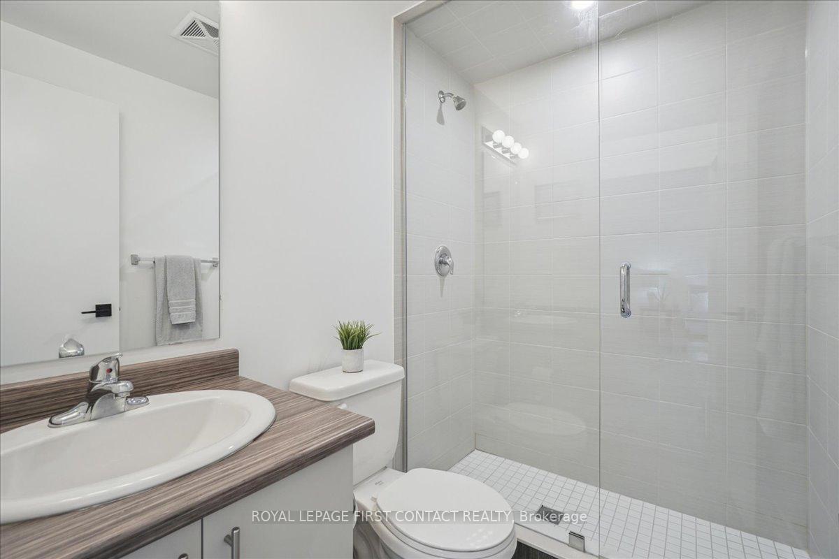 Photo 33 of Unit 213, 4 Spice Way, Barrie, Innis-Shore — HOMEH