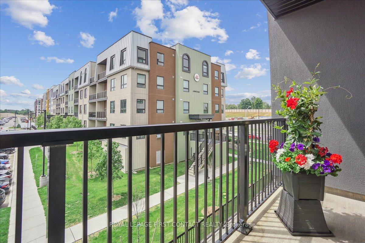 Photo 34 of Unit 213, 4 Spice Way, Barrie, Innis-Shore — HOMEH