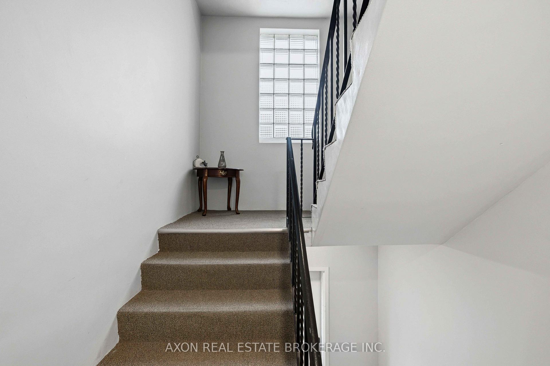 Photo 10 of 1028 Johnson Street, Kingston, Central City West — HOMEH