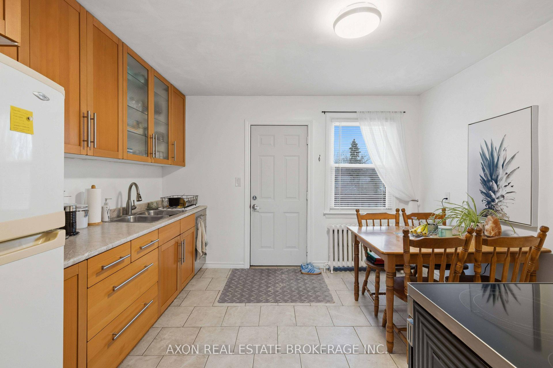 Photo 27 of 1028 Johnson Street, Kingston, Central City West — HOMEH