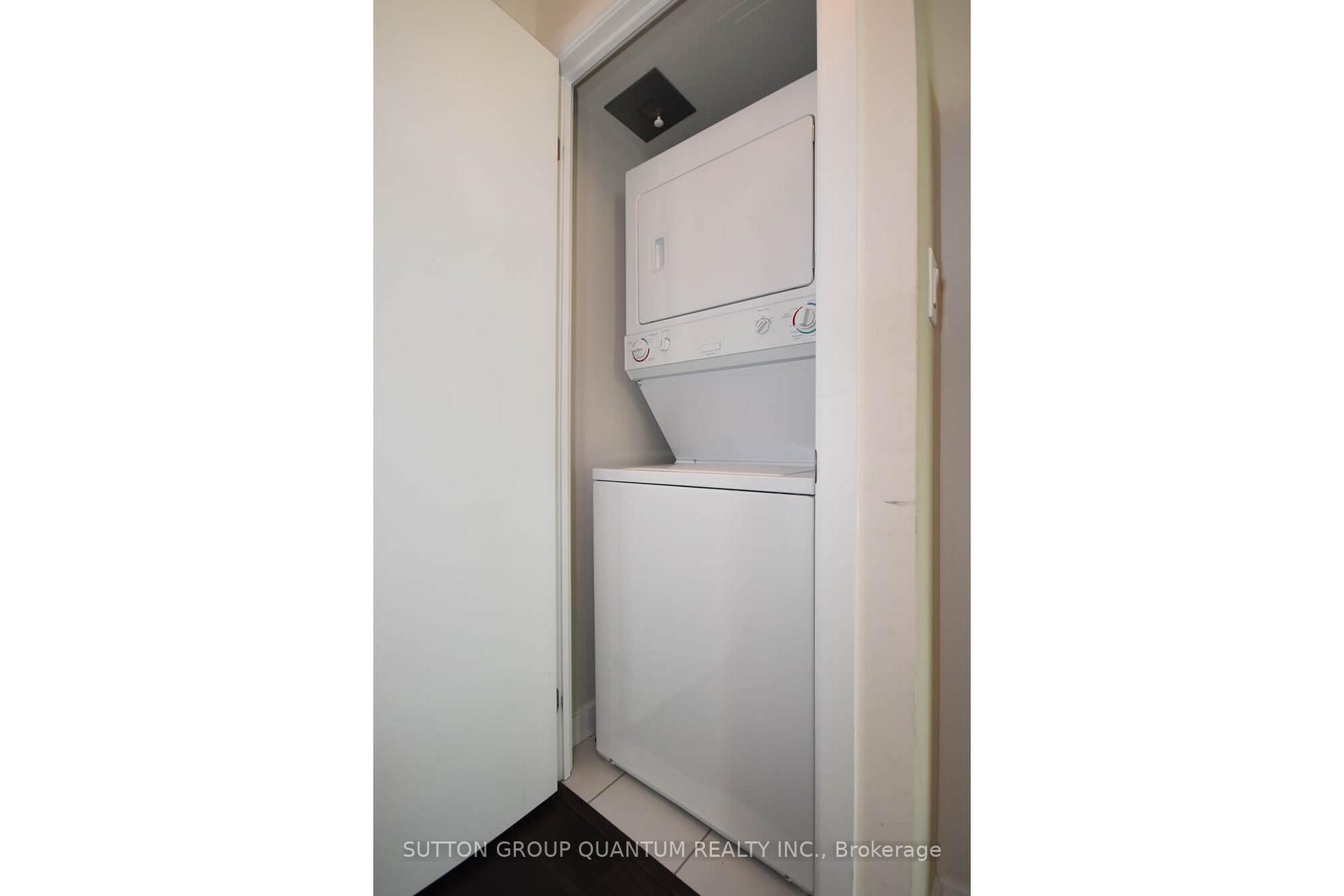 Photo 10 of Unit 902, 33 Bay Street, Toronto, Waterfront Communities — HOMEH