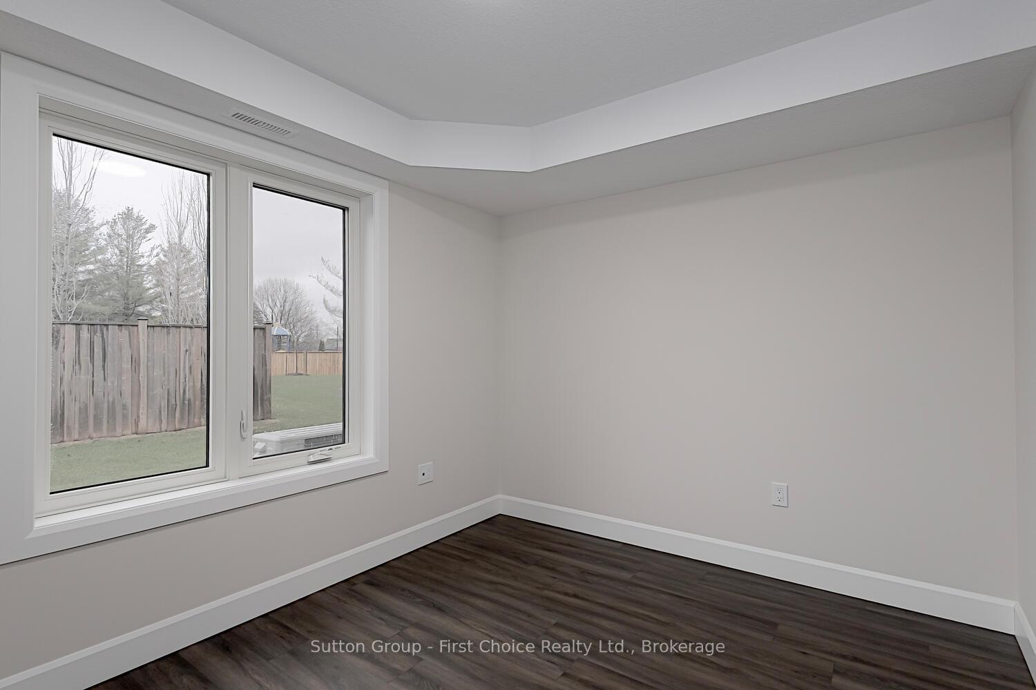 Photo 12 of Unit Unit 37, 3202 Vivian Line, Stratford — HOMEH
