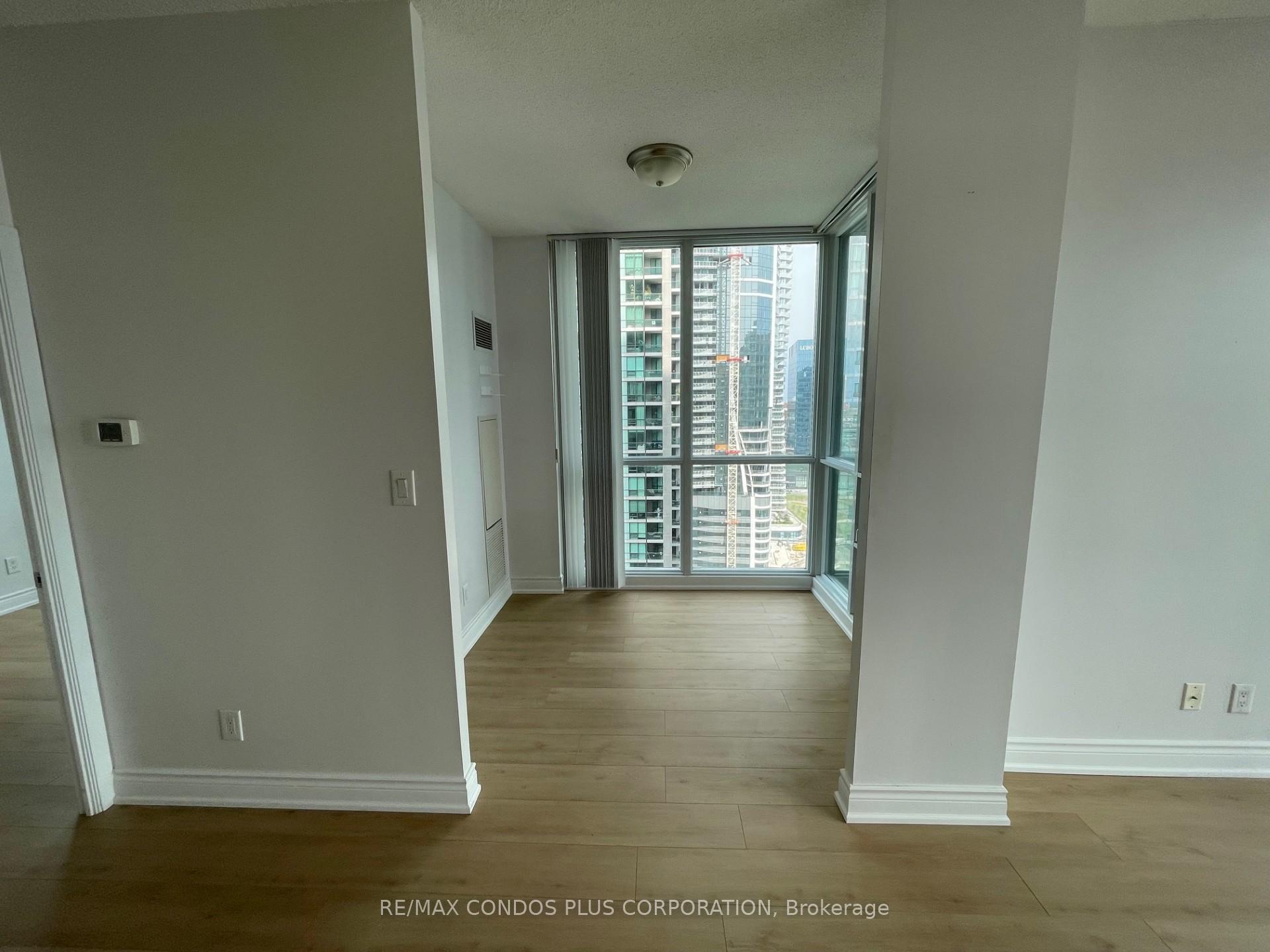 Photo 9 of Unit 2508, 18 Harbour Street, Toronto, Waterfront Communities — HOMEH