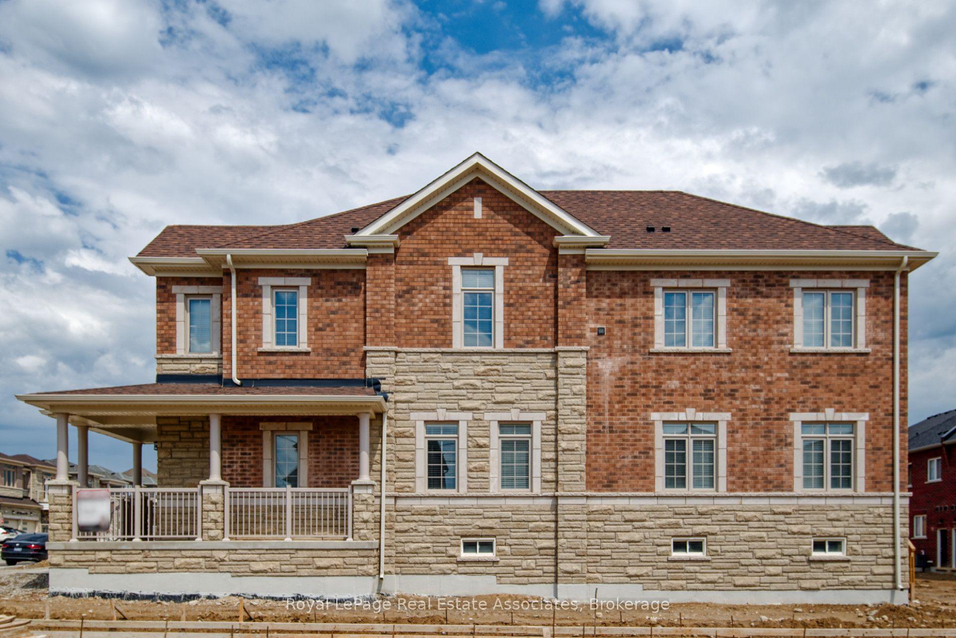 Photo 8 of 34 Attwater Drive, Cambridge, Little's Corners — HOMEH