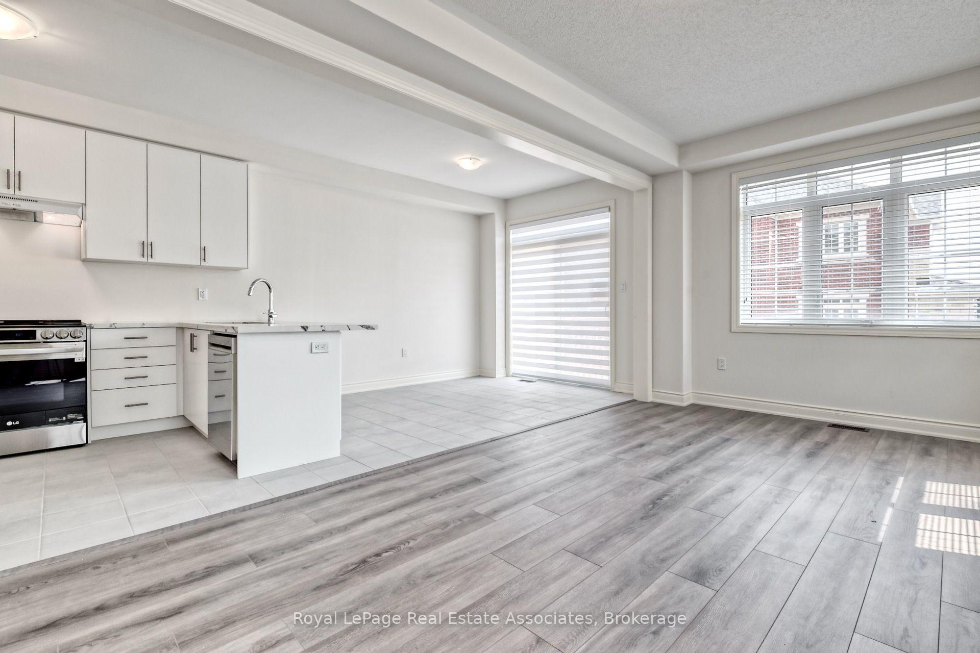 Photo 15 of 34 Attwater Drive, Cambridge, Little's Corners — HOMEH