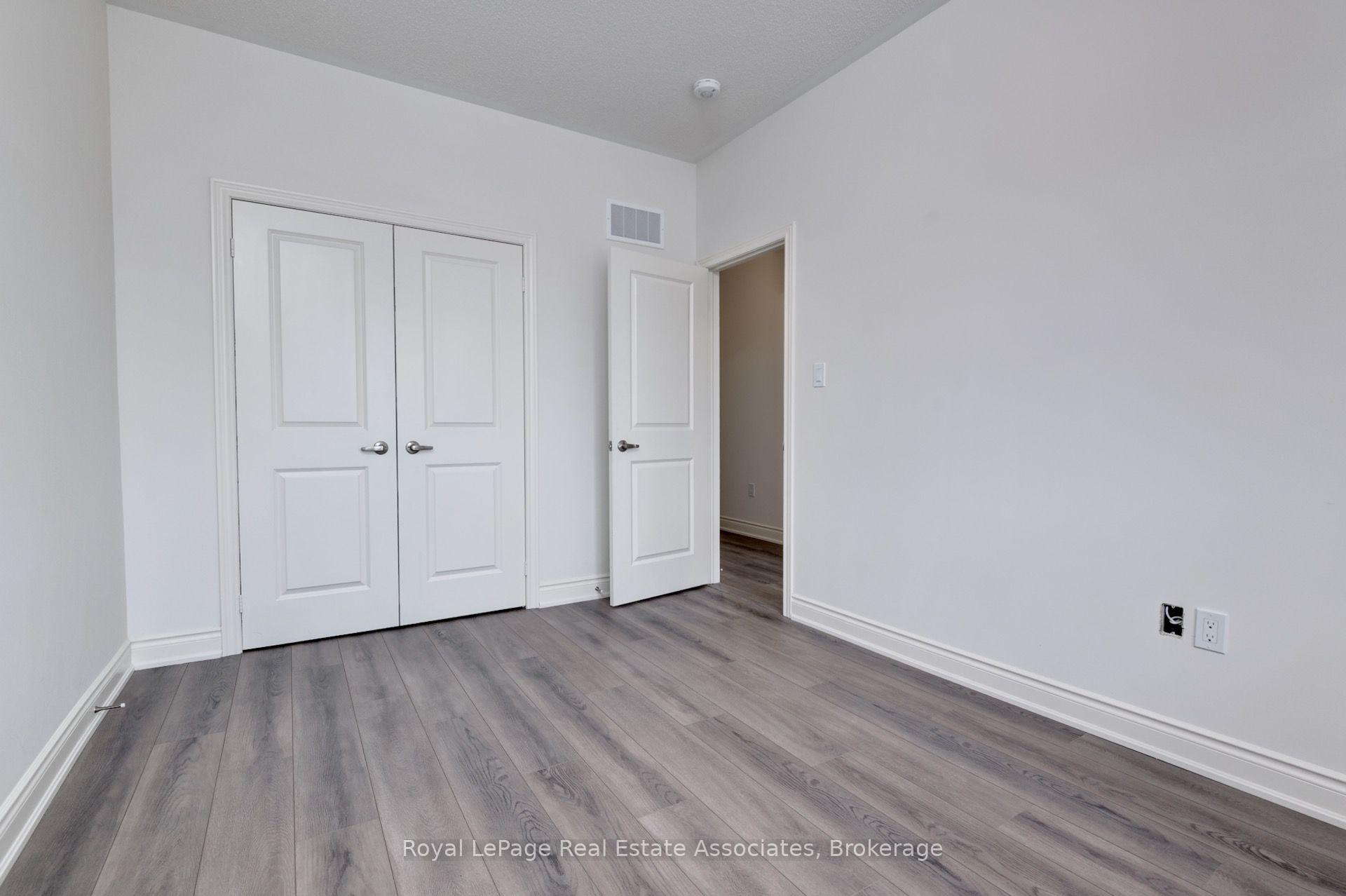 Photo 36 of 34 Attwater Drive, Cambridge, Little's Corners — HOMEH