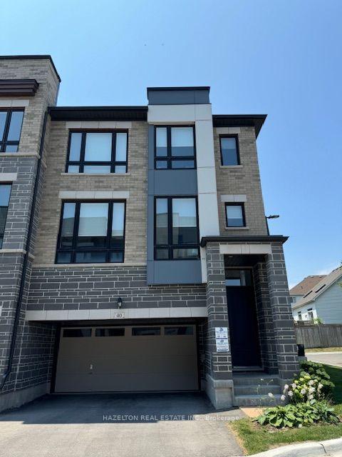 Photo 2 of 40 Steamboat Way, Whitby, Port Whitby — HOMEH