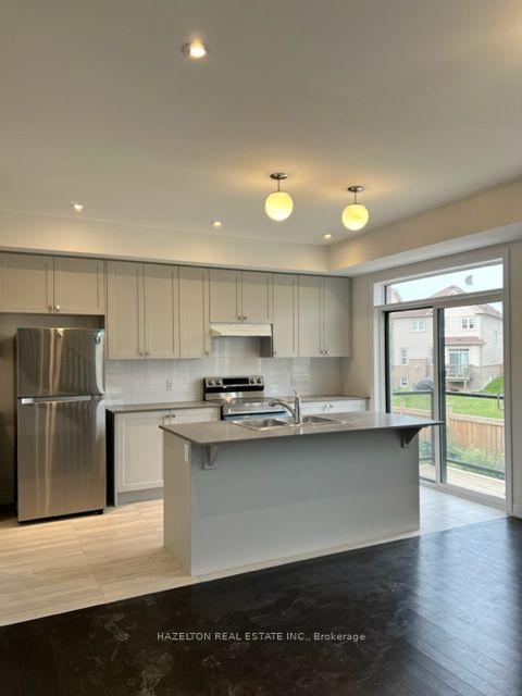 Photo 3 of 40 Steamboat Way, Whitby, Port Whitby — HOMEH