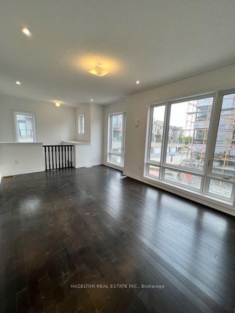 Photo 9 of 40 Steamboat Way, Whitby, Port Whitby — HOMEH
