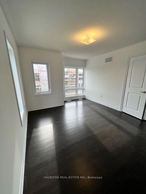 Photo 19 of 40 Steamboat Way, Whitby, Port Whitby — HOMEH