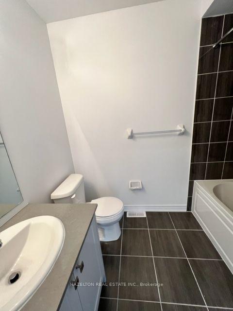Photo 22 of 40 Steamboat Way, Whitby, Port Whitby — HOMEH