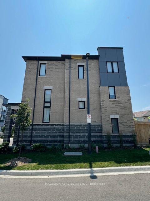 Photo 26 of 40 Steamboat Way, Whitby, Port Whitby — HOMEH
