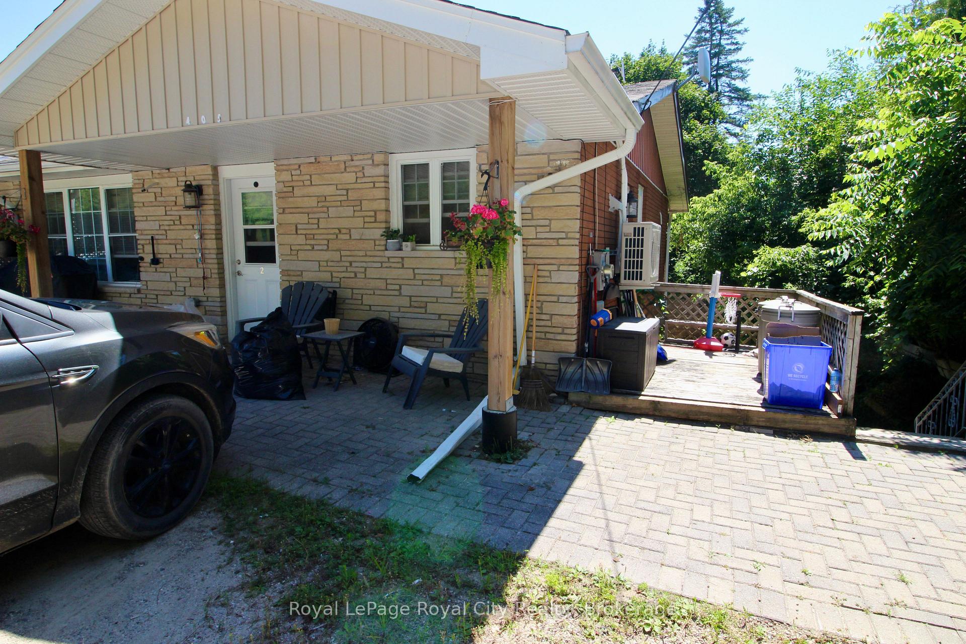 Photo 3 of 405 Main Street S, Guelph/Eramosa, Rockwood — HOMEH
