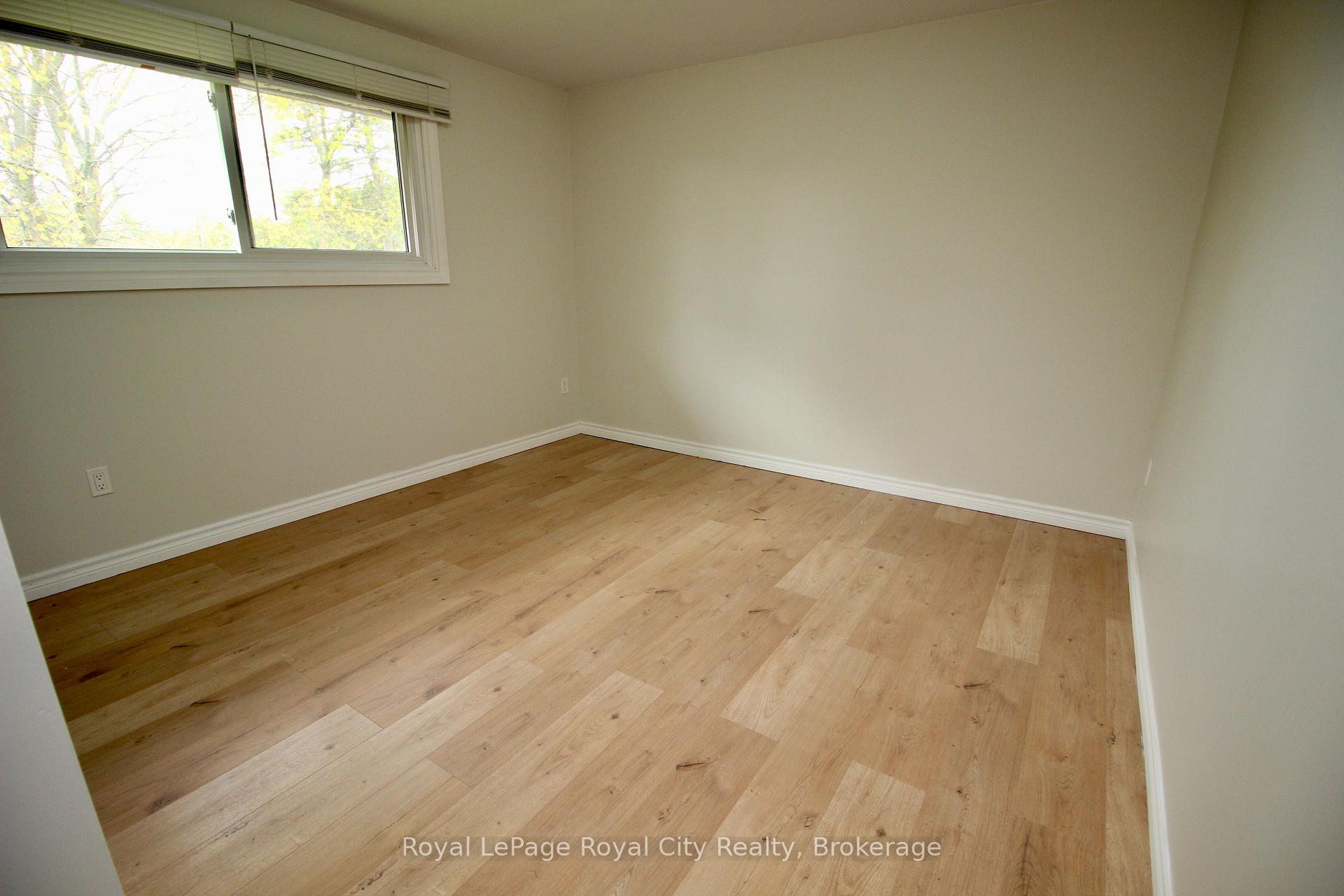 Photo 24 of 405 Main Street S, Guelph/Eramosa, Rockwood — HOMEH