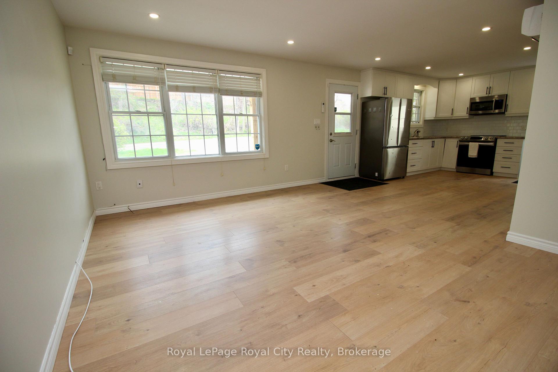 Photo 30 of 405 Main Street S, Guelph/Eramosa, Rockwood — HOMEH