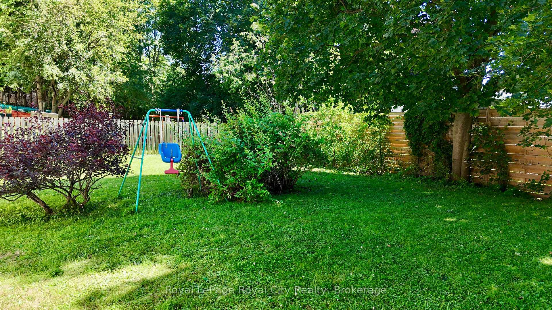 Photo 40 of 405 Main Street S, Guelph/Eramosa, Rockwood — HOMEH