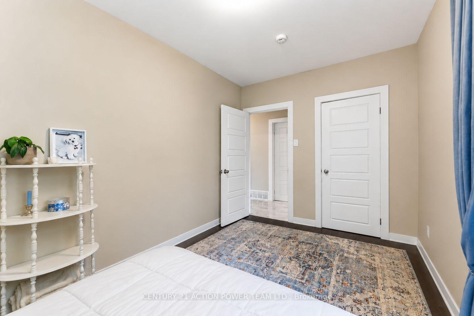 Photo 20 of 1221 Kitchener Avenue W, Ottawa, Ellwood — HOMEH