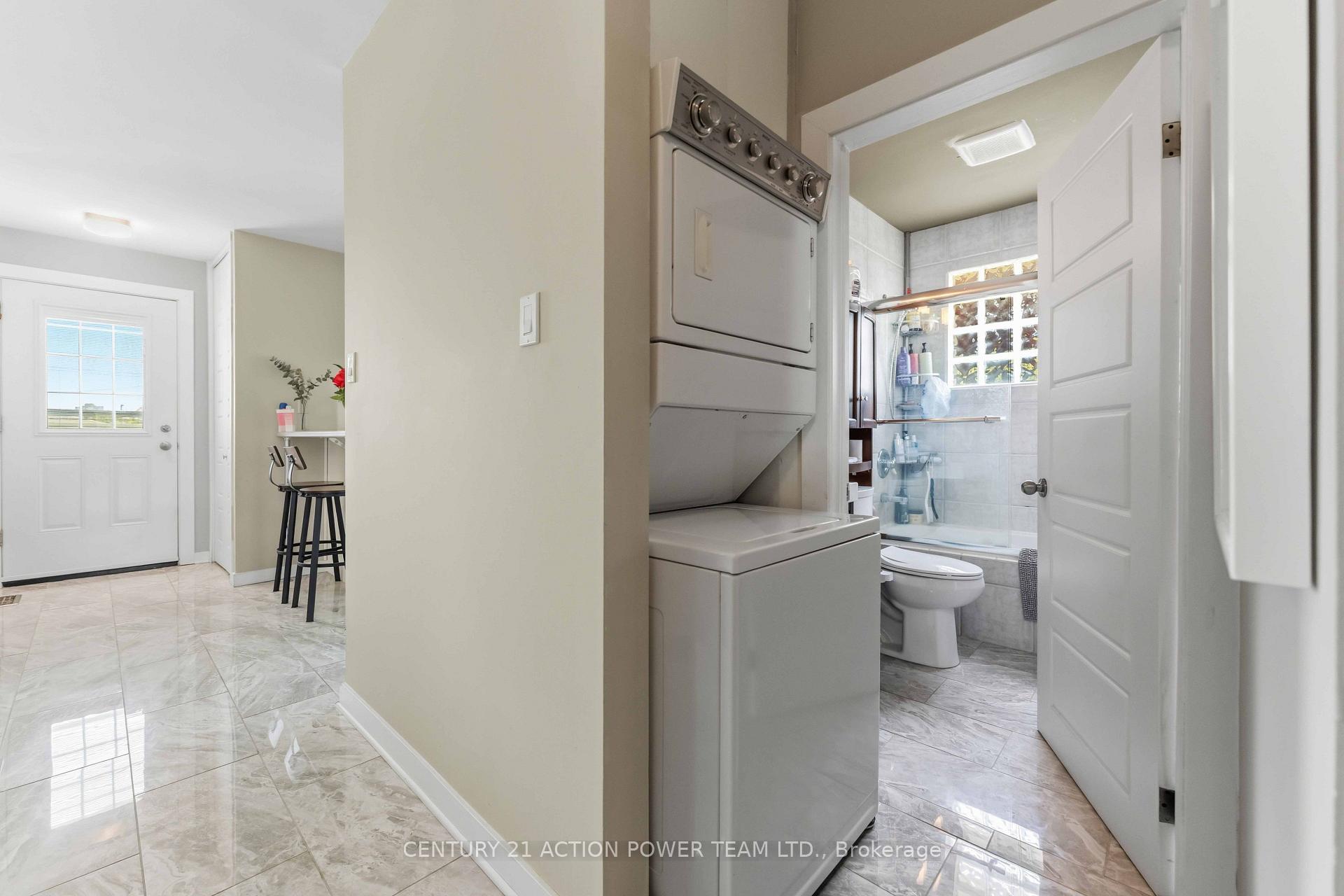 Photo 26 of 1221 Kitchener Avenue W, Ottawa, Ellwood — HOMEH