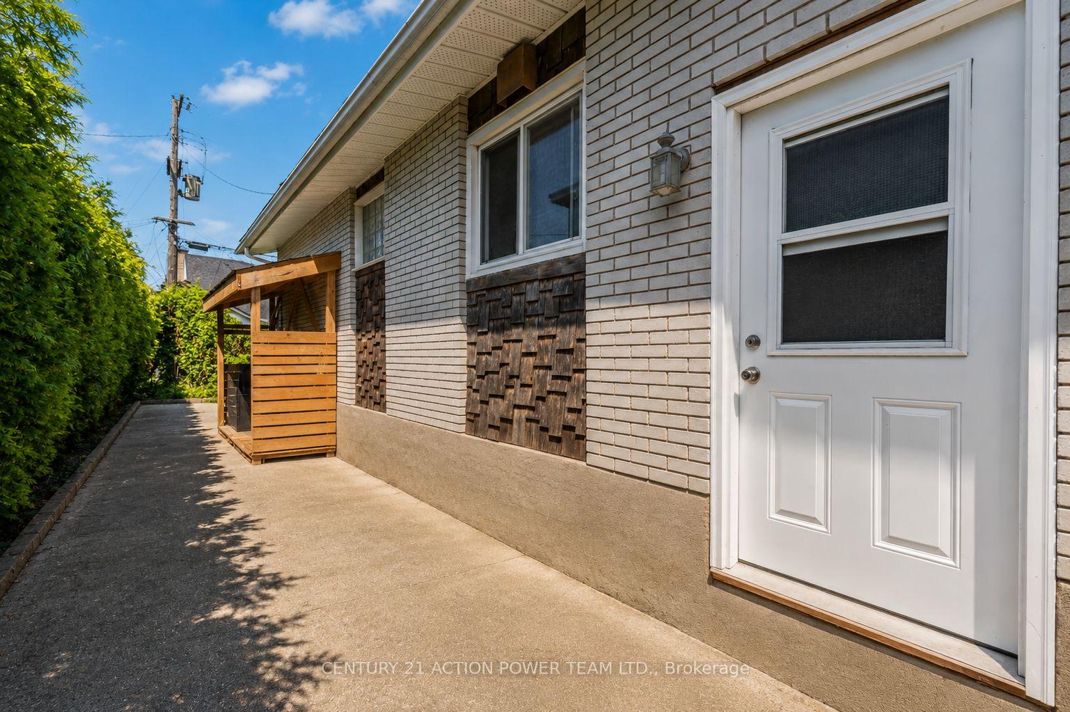 Photo 45 of 1221 Kitchener Avenue W, Ottawa, Ellwood — HOMEH