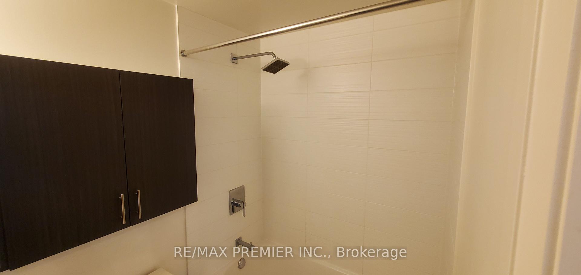 Photo 7 of Unit 3009, 3600 Highway 7, Vaughan, Vaughan Corporate Centre — HOMEH