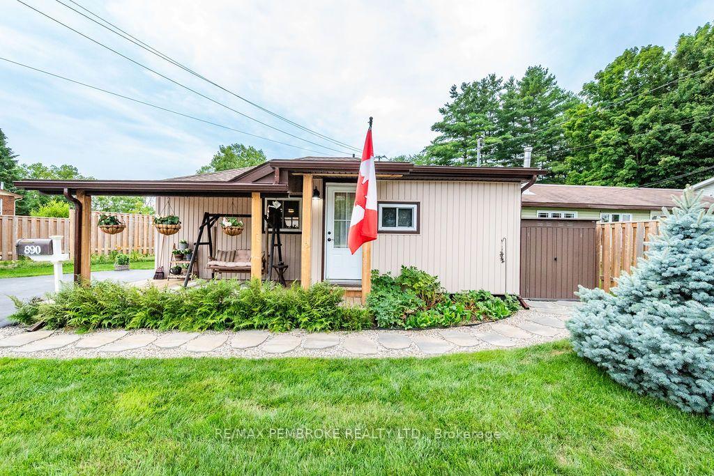 Photo 41 of 890 Lea Street, Pembroke, Pembroke — HOMEH